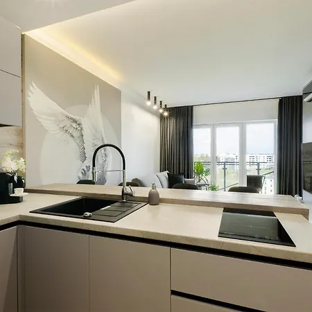 Apartmán Sky Home- Penthouse Sky -manufaktura, Bezplatny, Parking, Klimatyzacja, Dostep Na Kod