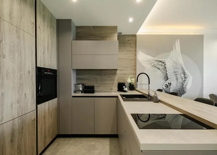 Sky Home- Penthouse Sky -manufaktura, Bezplatny, Parking, Klimatyzacja, Dostep Na Kod Lejlighed