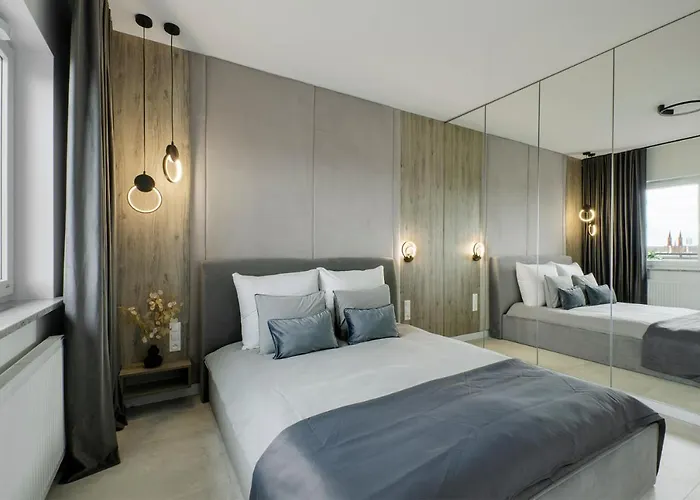 Lejlighed Sky Home- Penthouse Sky -manufaktura, Bezplatny, Parking, Klimatyzacja, Dostep Na Kod *